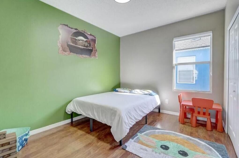 Photo of Bedroom in Sunset Ridge