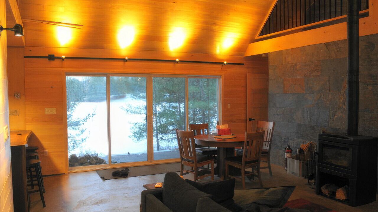 Photo of Livingroom in Irondale