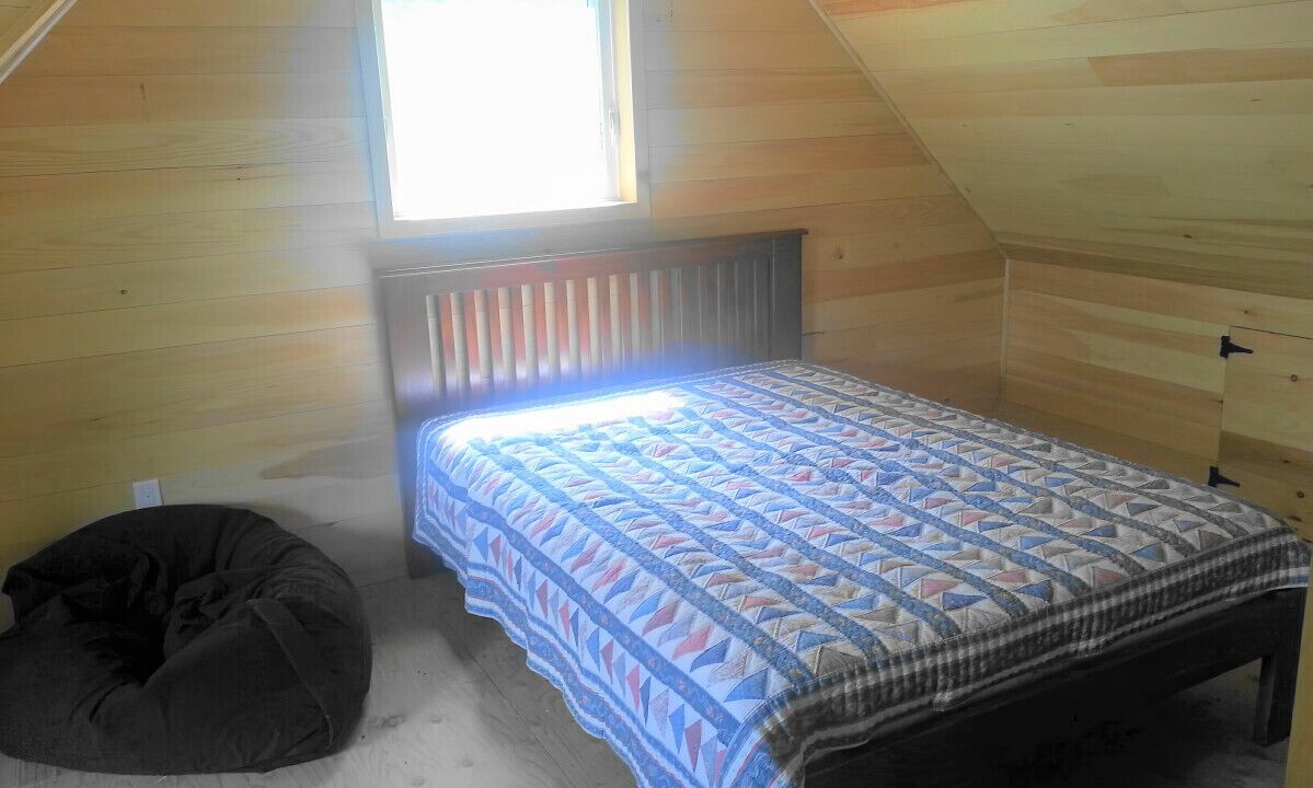 Photo of Bedroom in Irondale