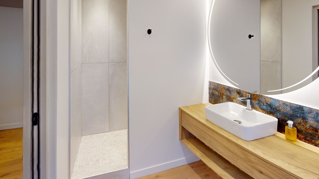 Photo of Bathroom in Honfleur