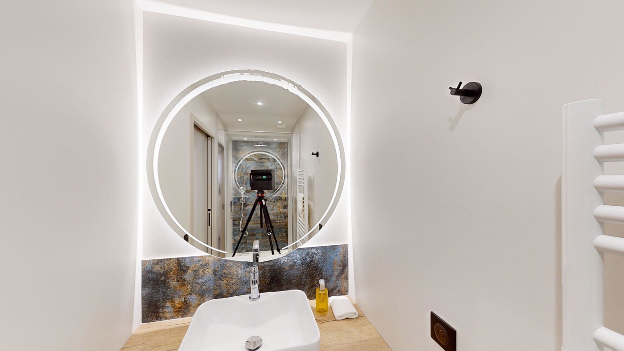 Photo of Bathroom in Honfleur