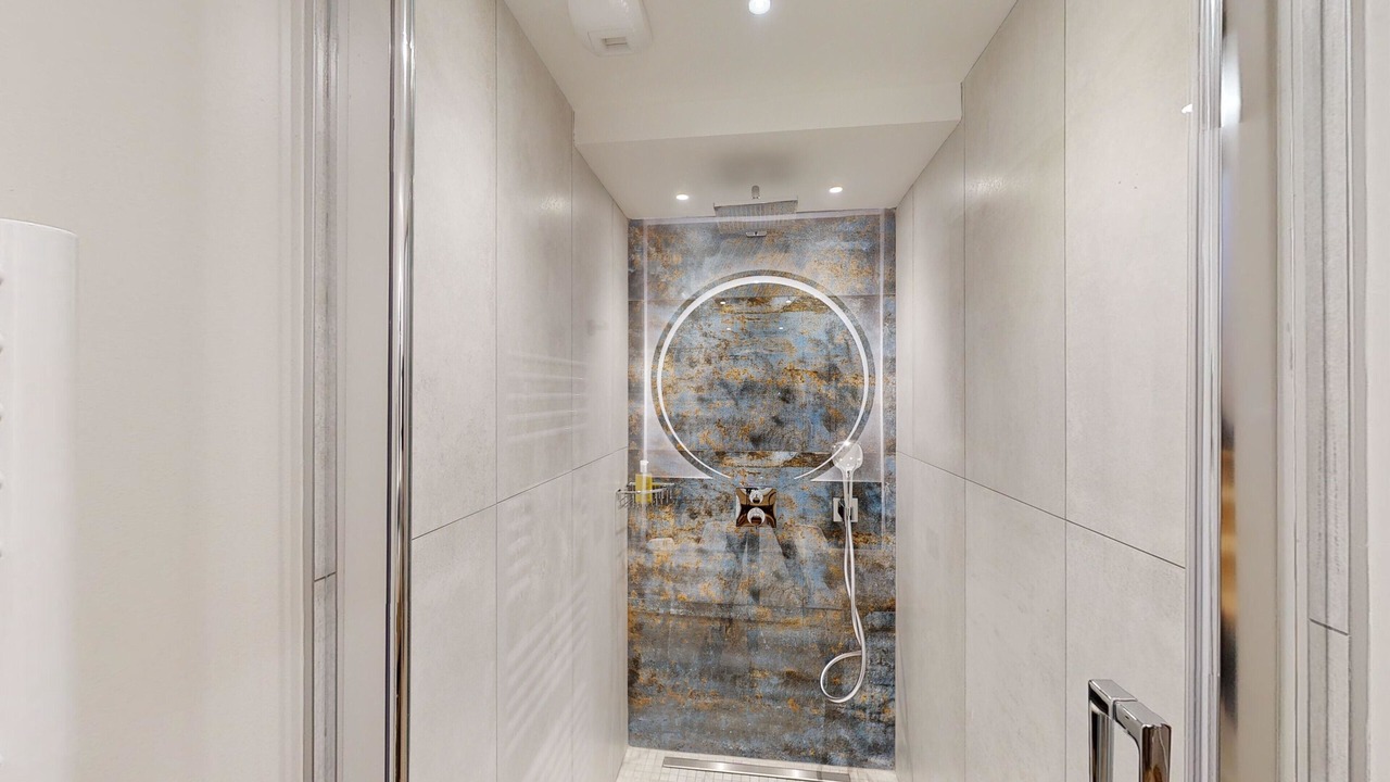 Photo of Bathroom in Honfleur
