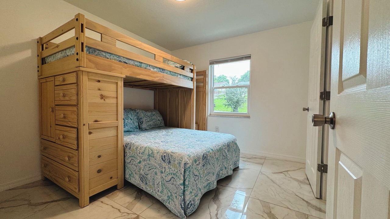 Photo of Bedroom in Lakeland