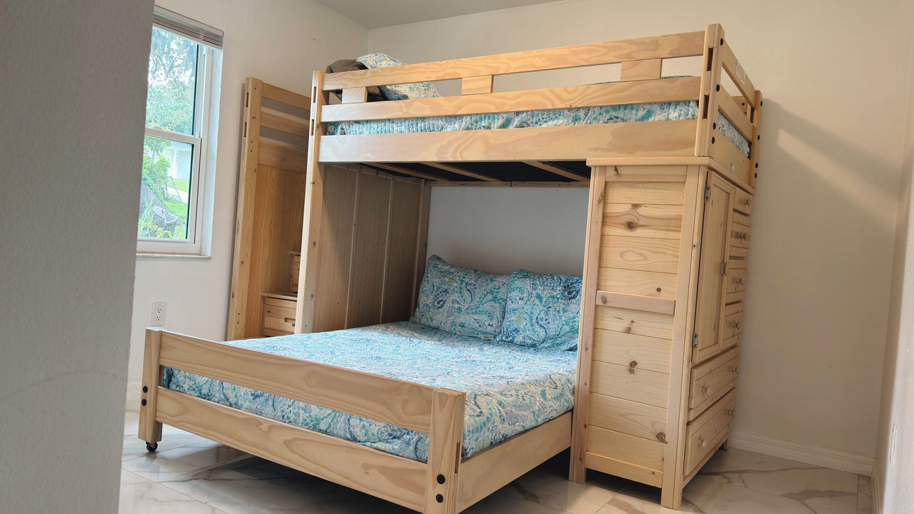 Photo of Bedroom in Lakeland