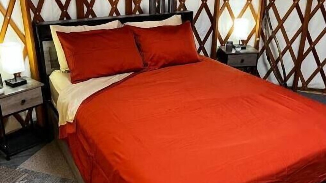 Photo of Others in Meredith