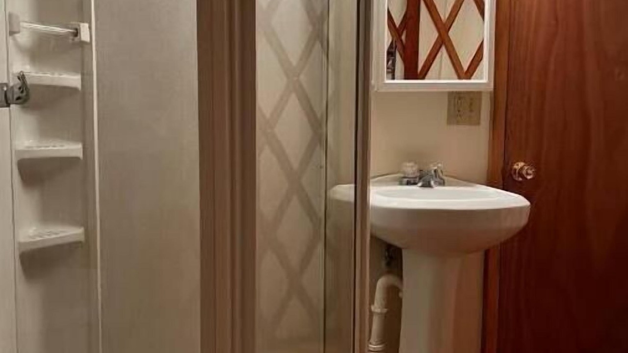 Photo of Others in Meredith