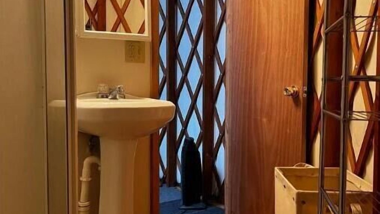 Photo of Others in Meredith