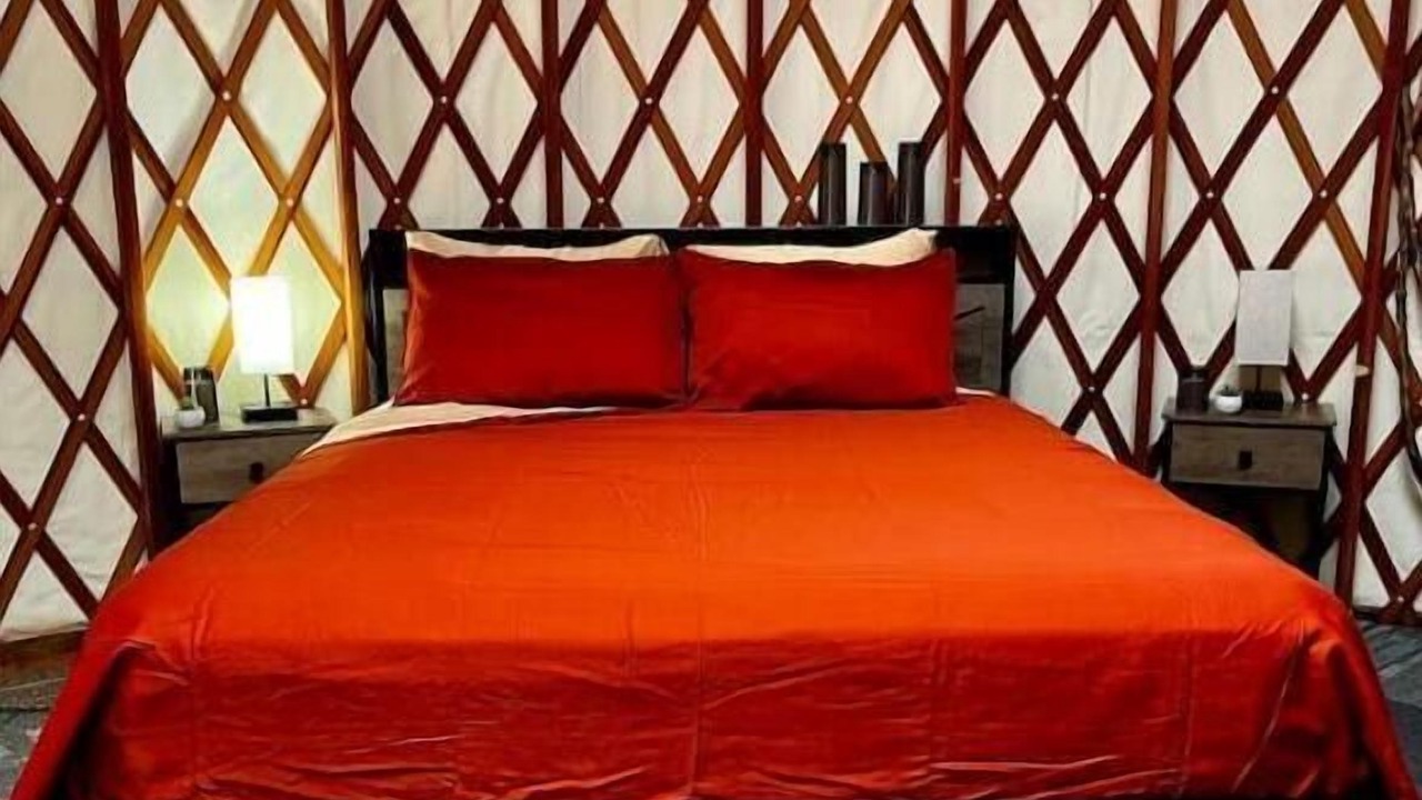 Photo of Others in Meredith