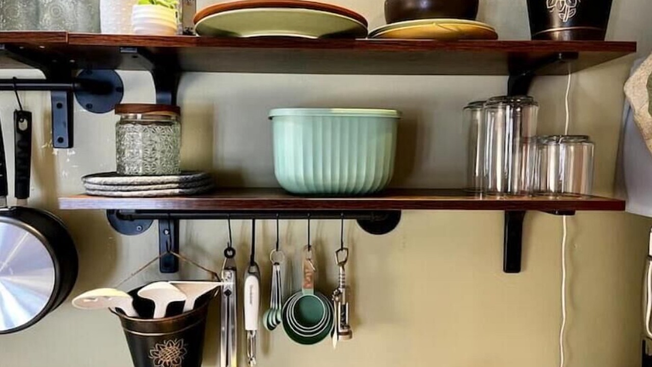 Photo of Others in Meredith