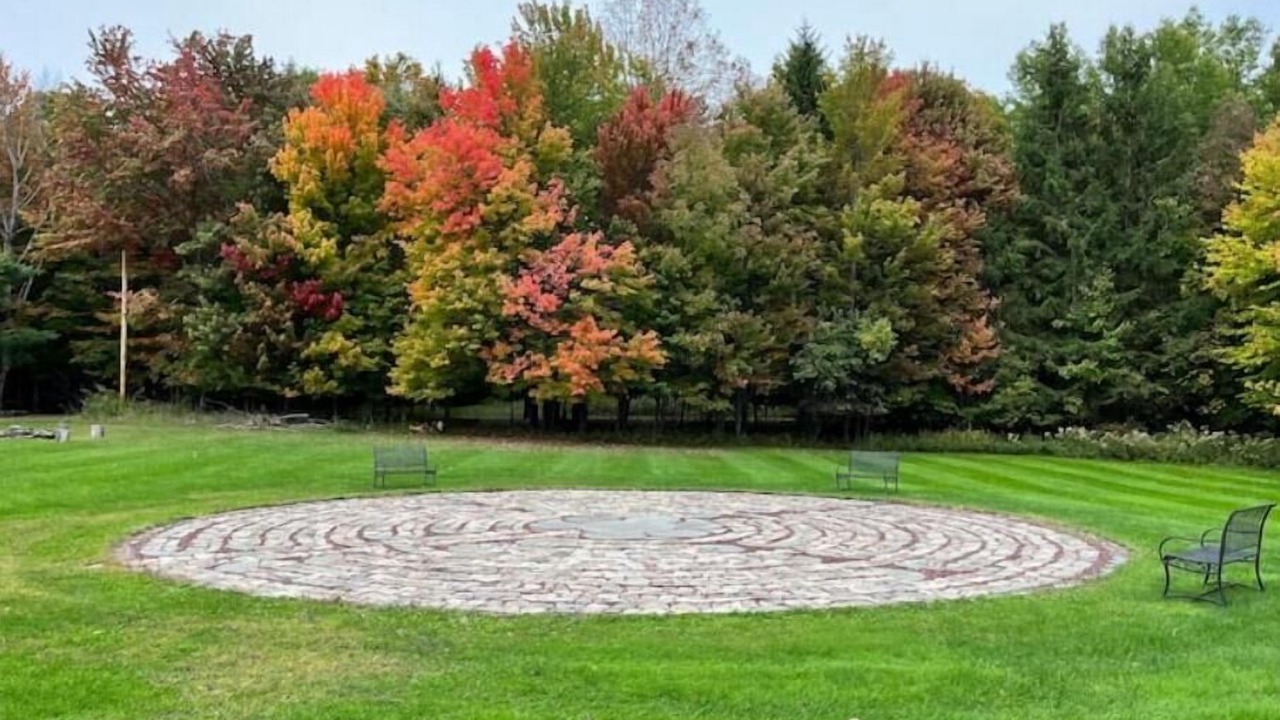 Photo of Others in Meredith