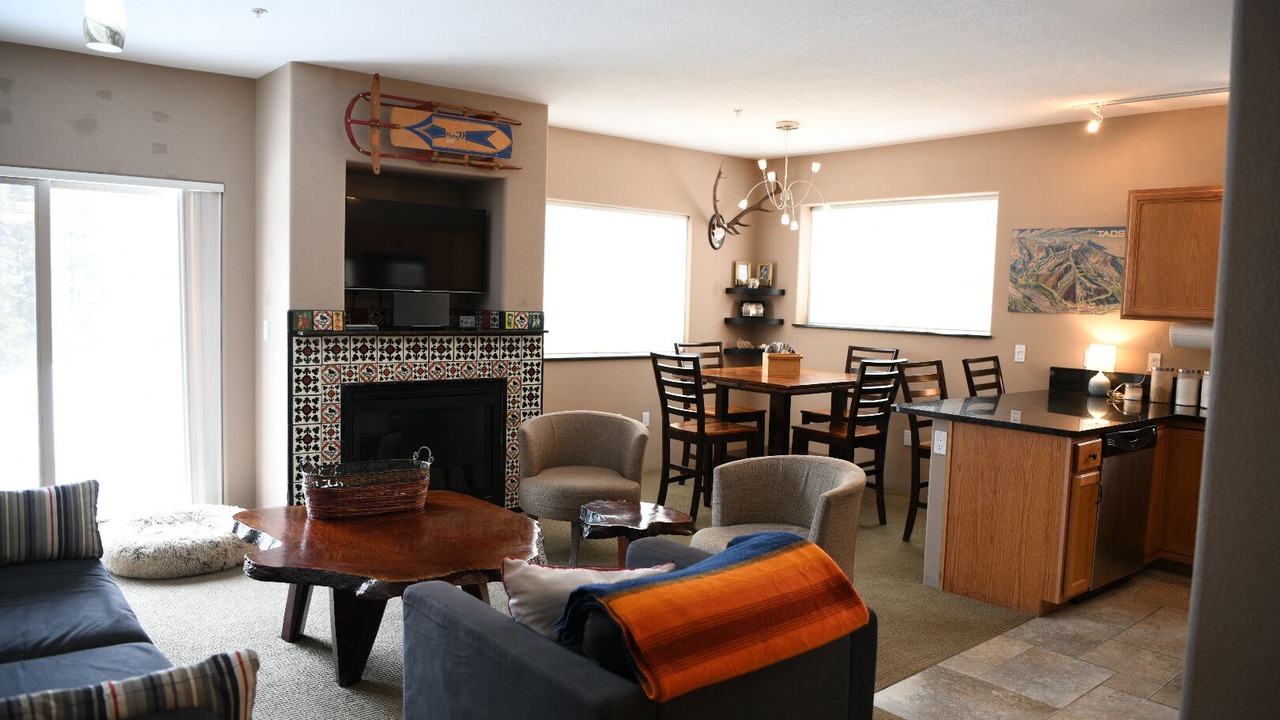 Photo of Livingroom in Taos Ski Valley
