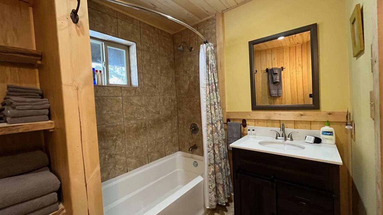 Photo of Bathroom in Taos Ski Valley