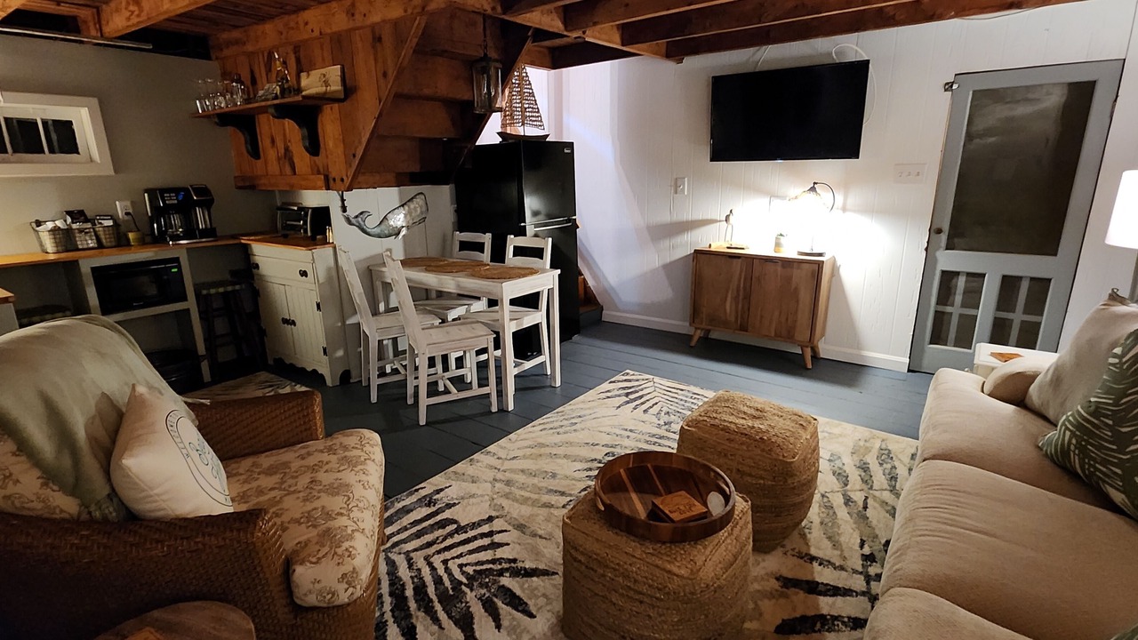 Photo of Livingroom in Brant Rock