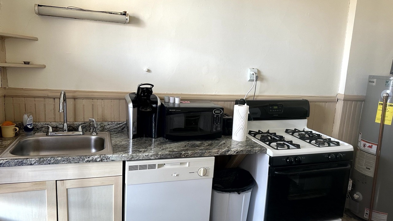 Photo of Kitchen in Warren