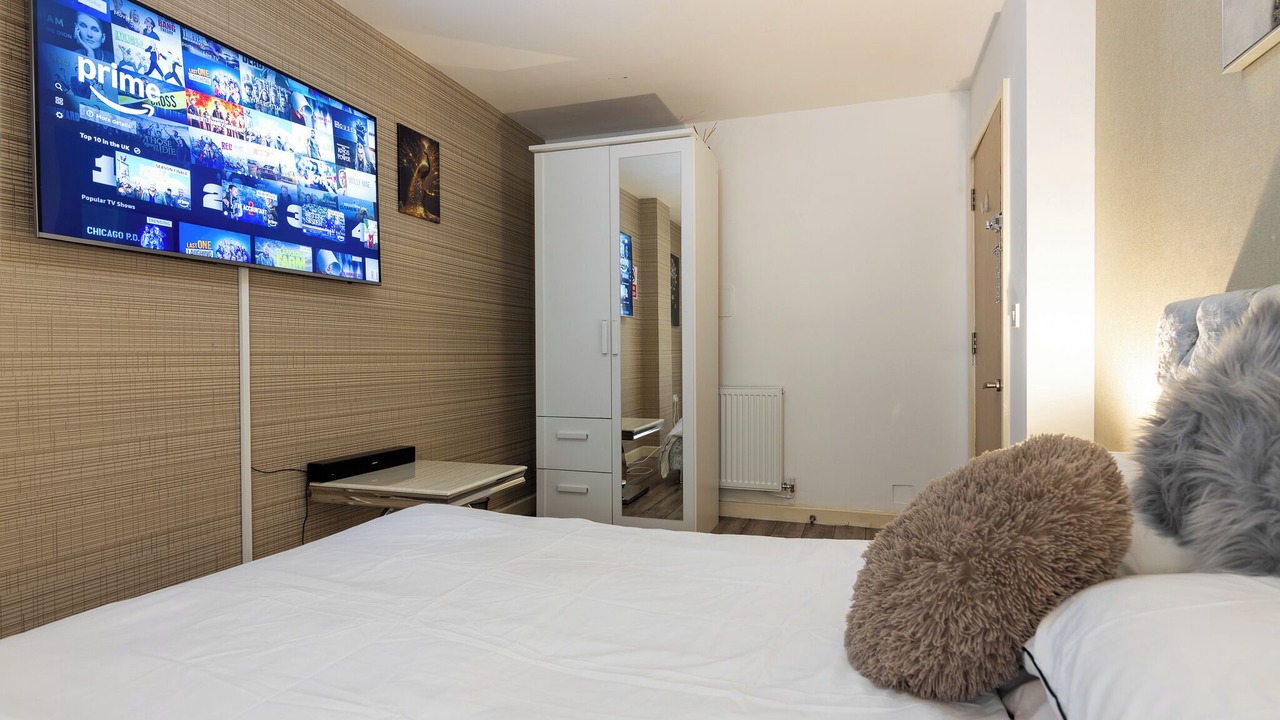 Photo of Bedroom in Rusholme