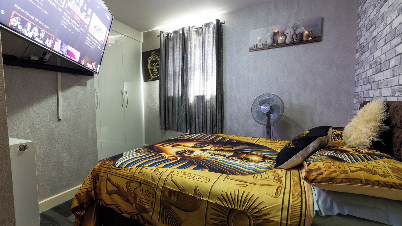 Photo of Bedroom in Rusholme