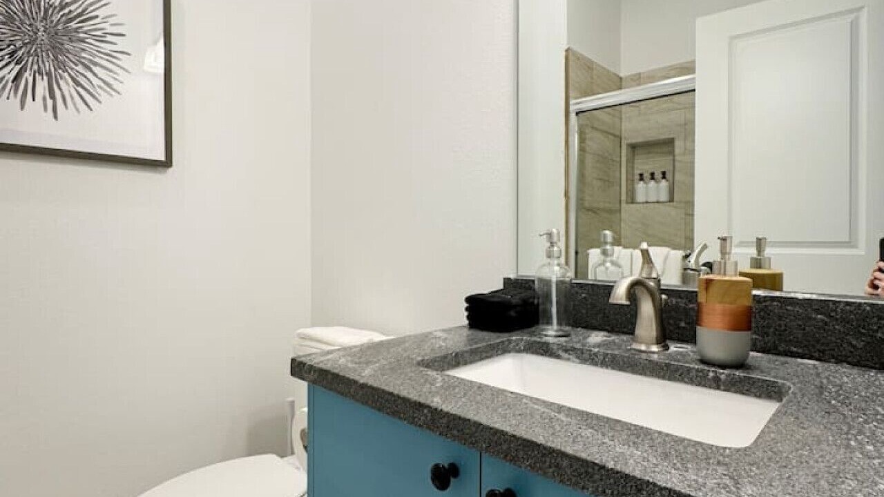 Photo of Bathroom in North University