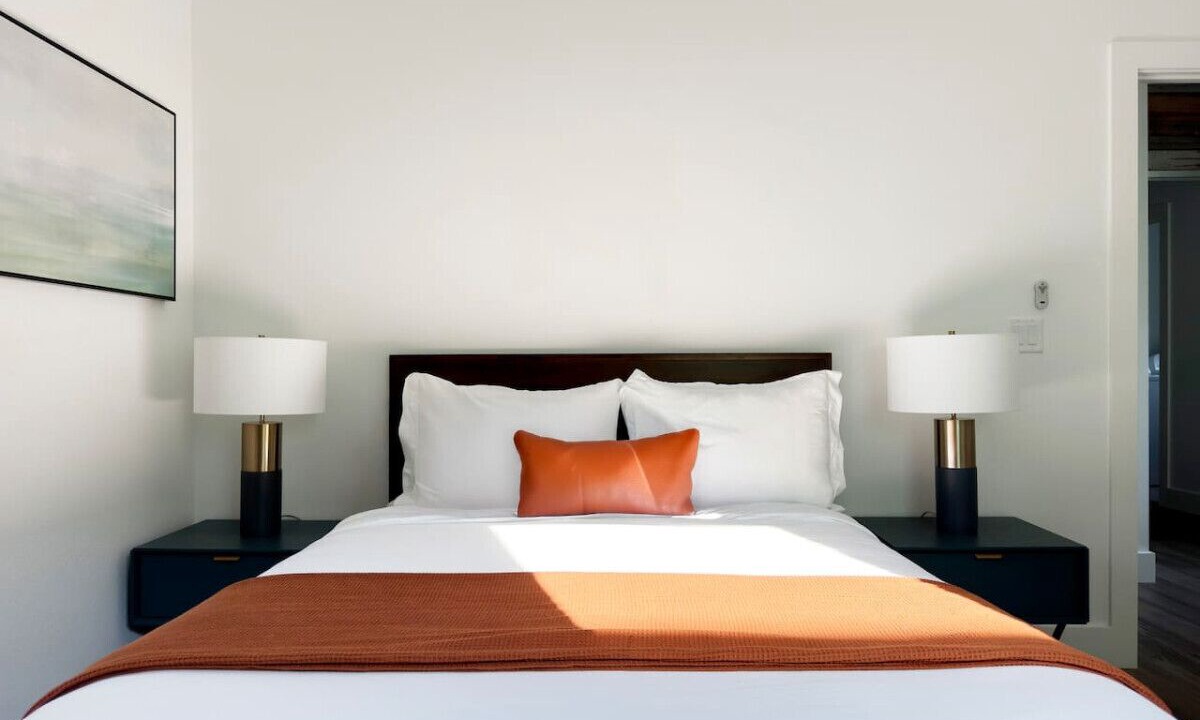 Photo of Bedroom in North University