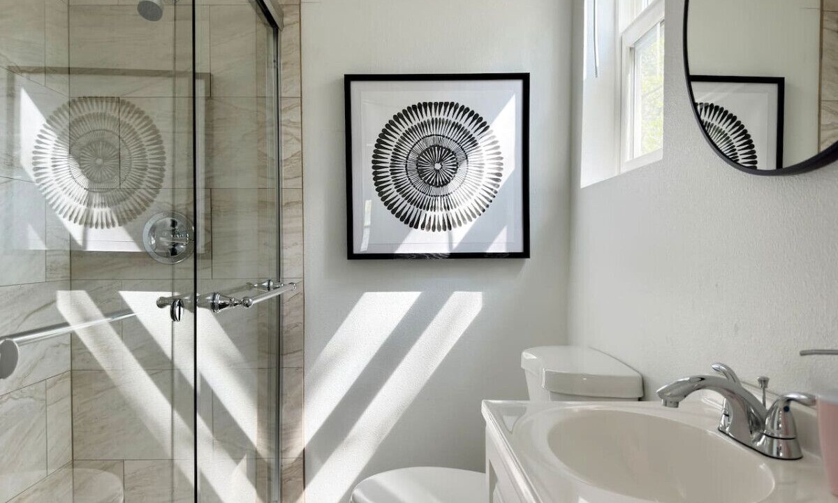 Photo of Bathroom in North University
