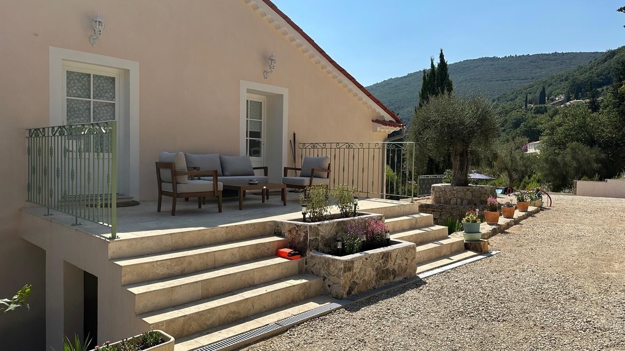Photo of Patio Balcony in Magagnosc