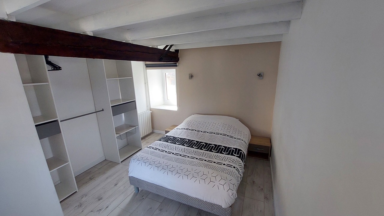 Photo of Bedroom in Figeac