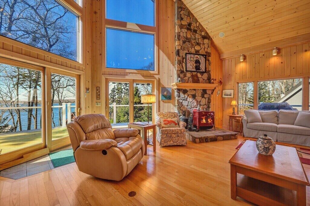 Photo of Bedroom in Surry