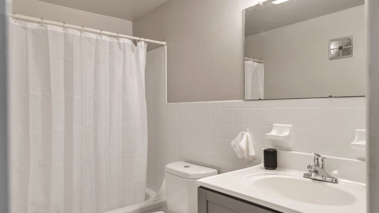 Photo of Bathroom in Edgemoor