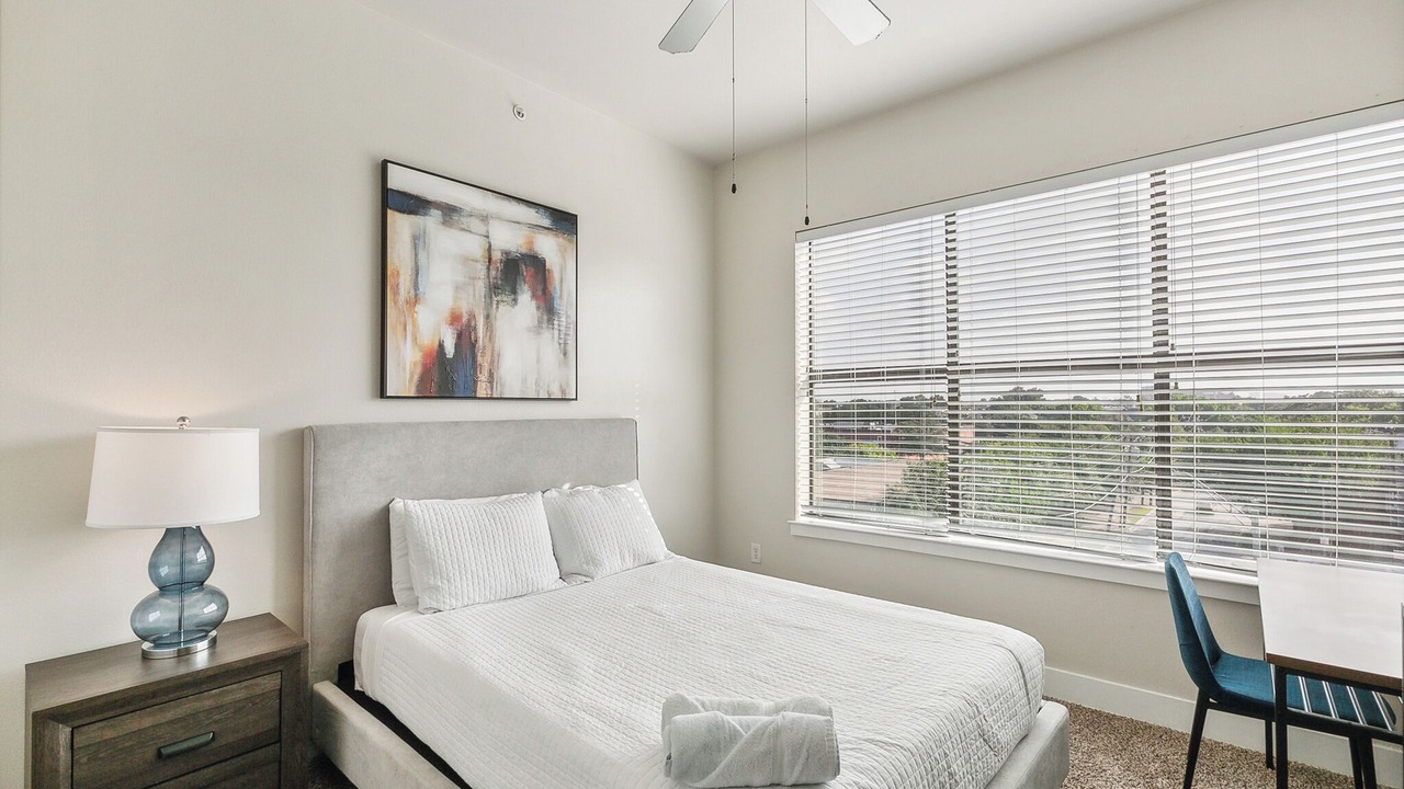 Photo of Bedroom in Oak Lawn