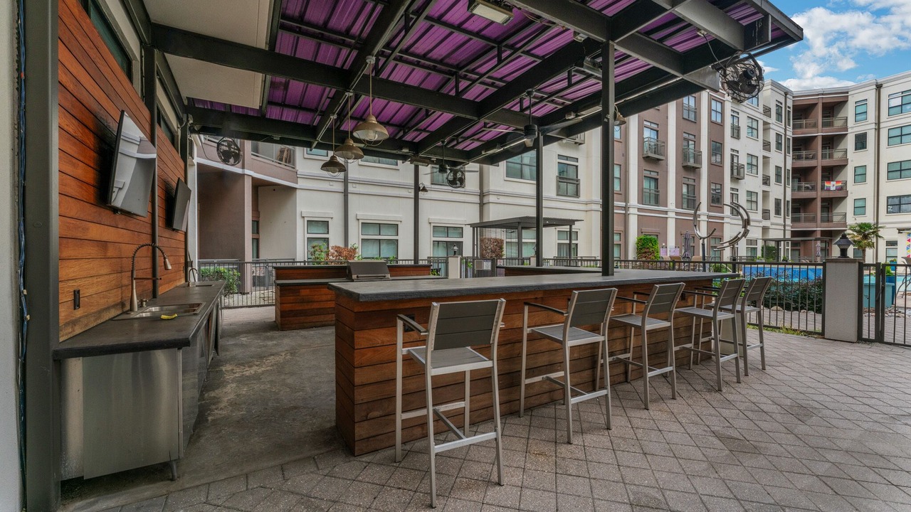 Photo of Patio Balcony in Oak Lawn