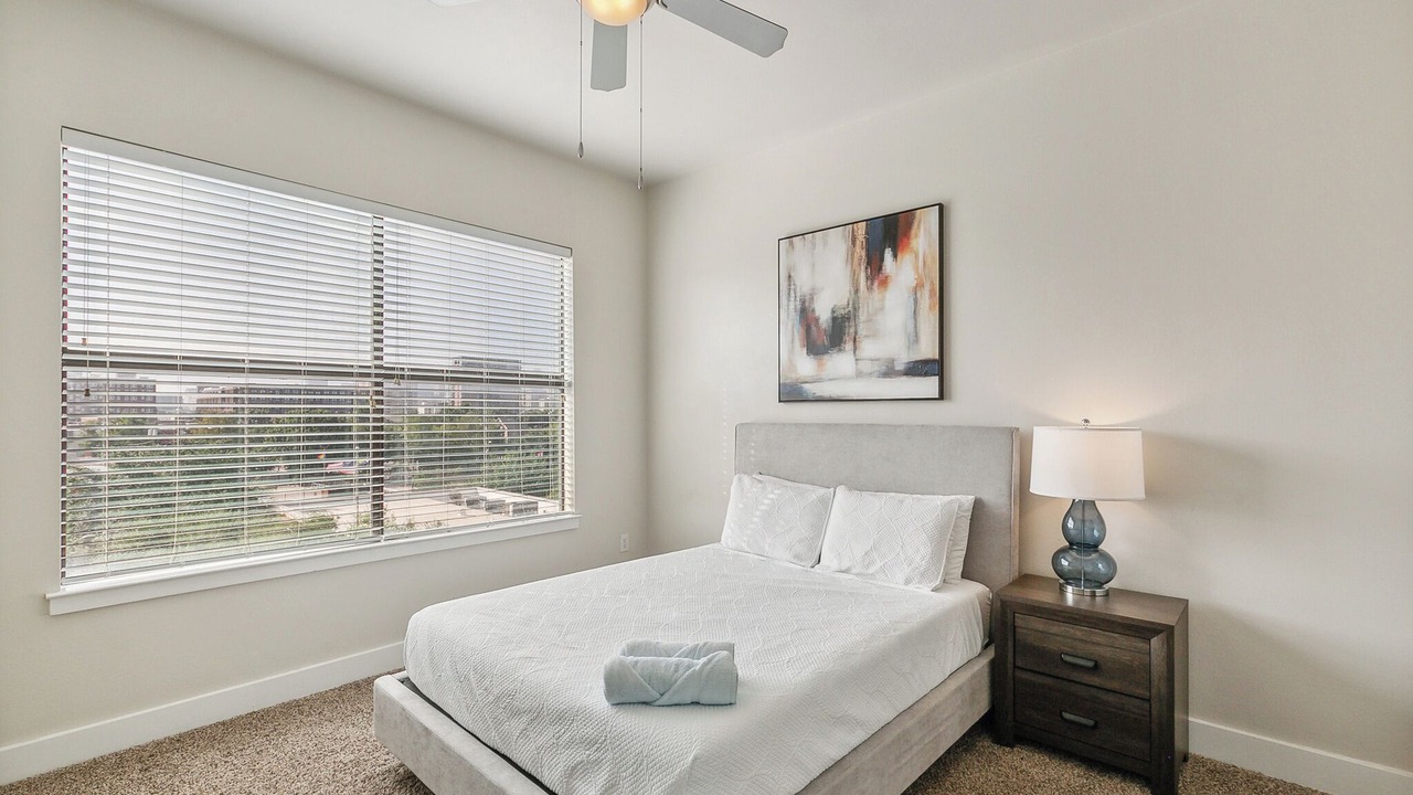 Photo of Bedroom in Oak Lawn
