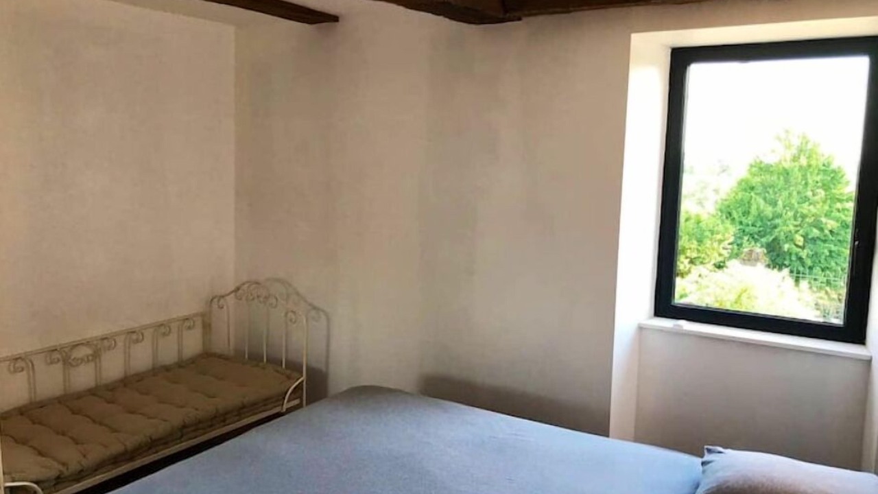 Photo of Bedroom in Mondalazac