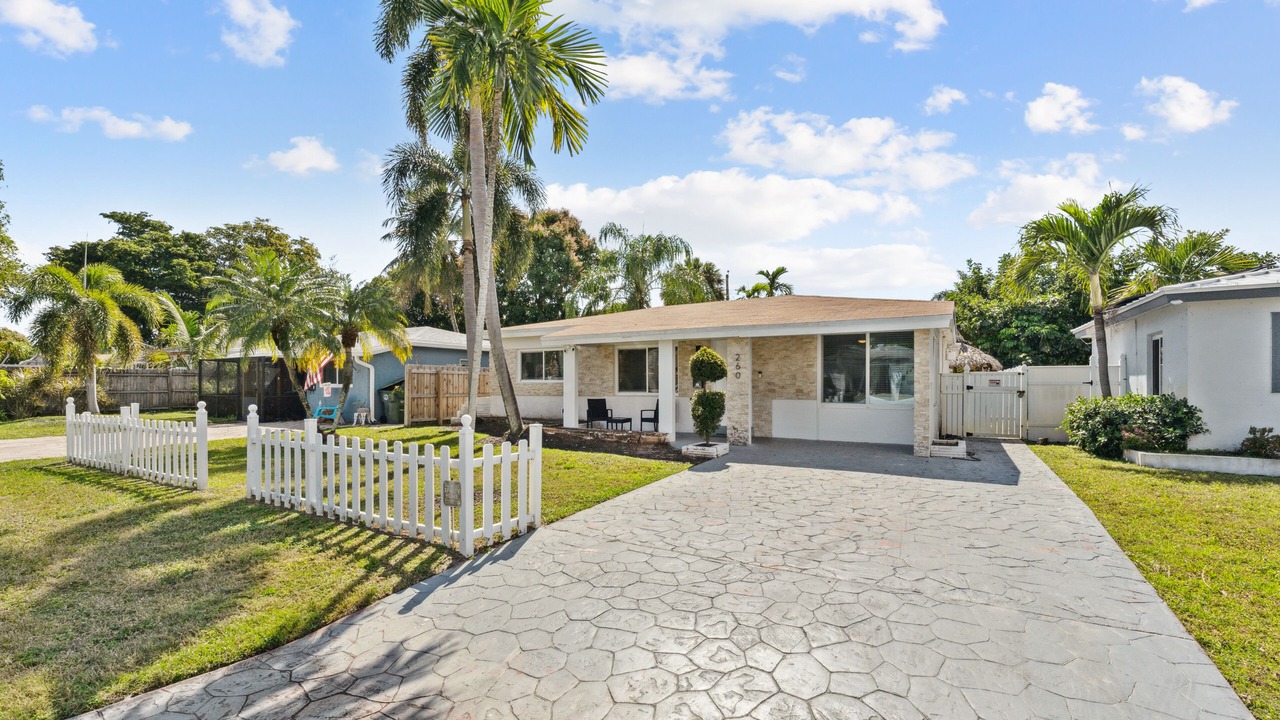 Photo of Outdoor in Oakland Park
