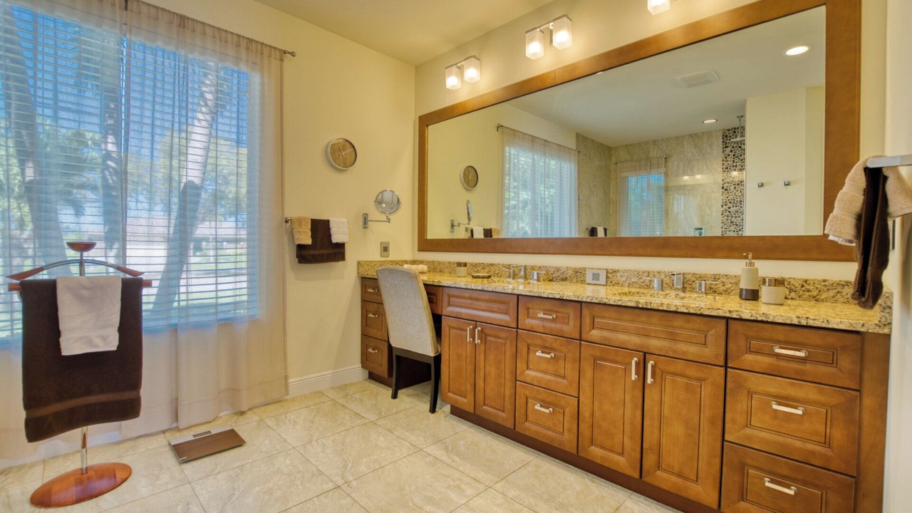 Photo of Bathroom in Eight Lakes