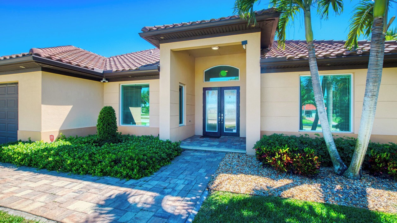 Photo of Outdoor in Eight Lakes