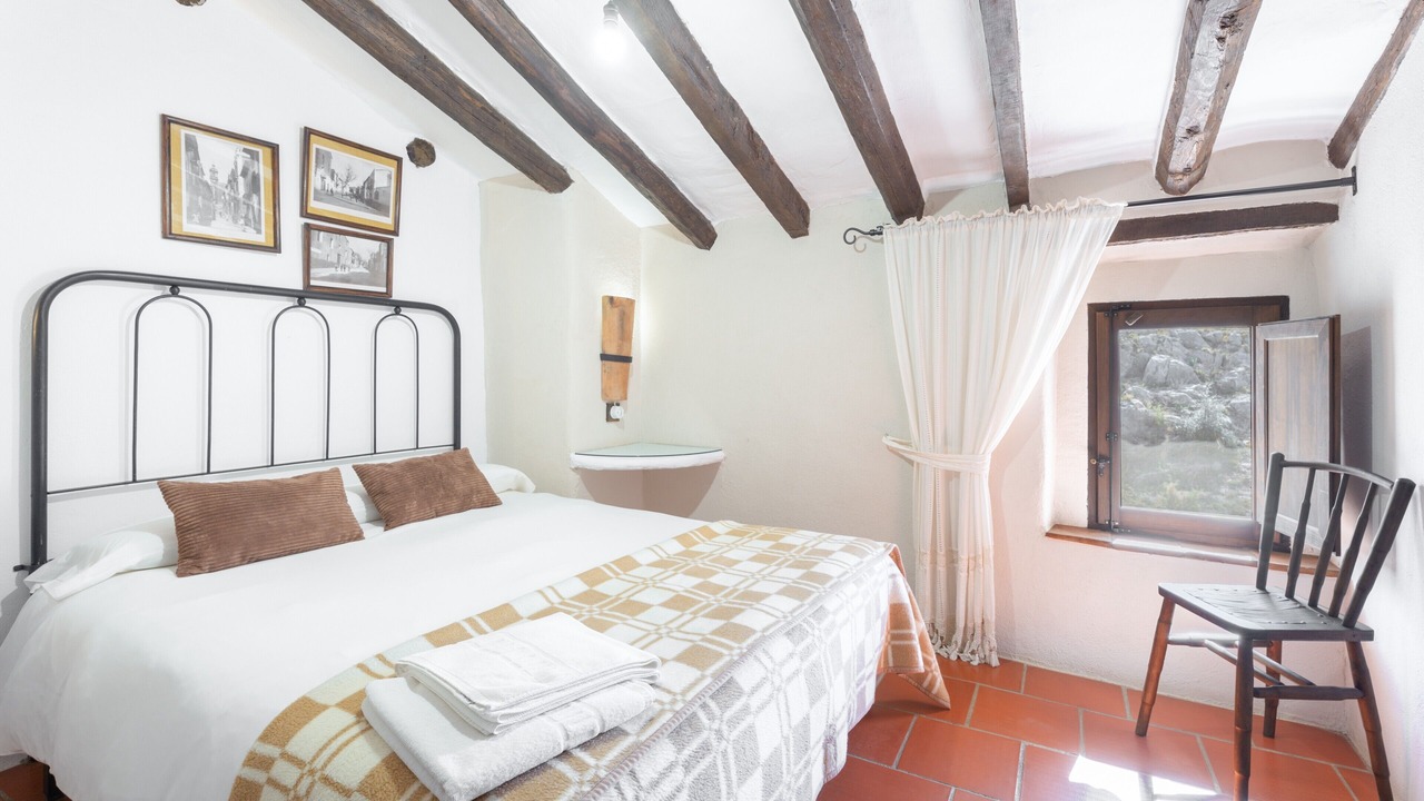 Photo of Bedroom in La Torre d'En Besora