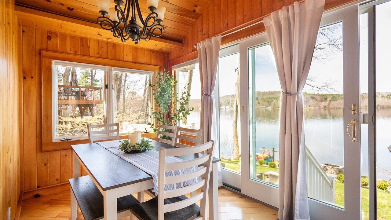 Photo of Others in Holland