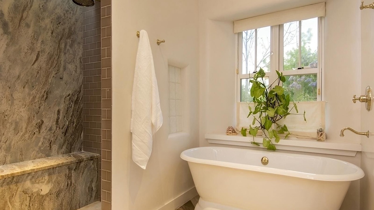 Photo of Bathroom in Historic Eastside