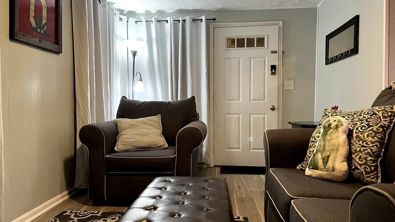 Photo of Livingroom in Old North Columbus