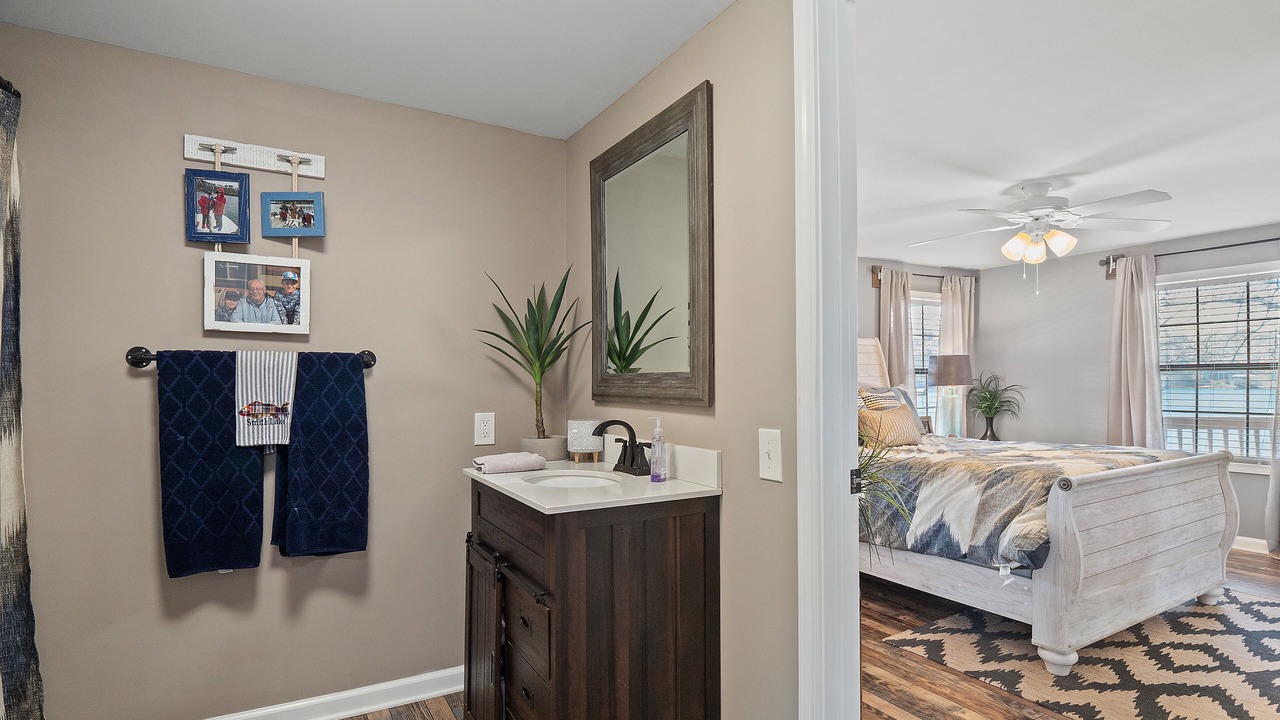 Photo of Bedroom in Arley