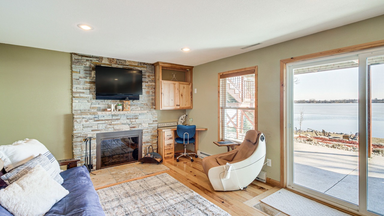 Photo of Livingroom in Alexandria