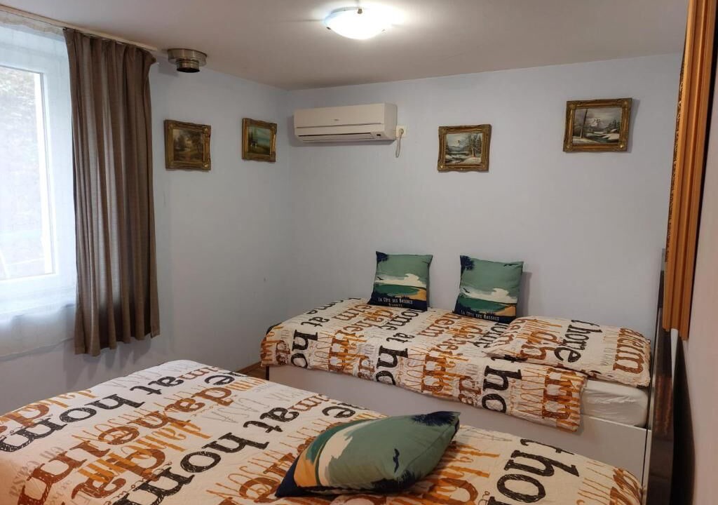 Photo of Bedroom in Paroisse Saint-Walburge