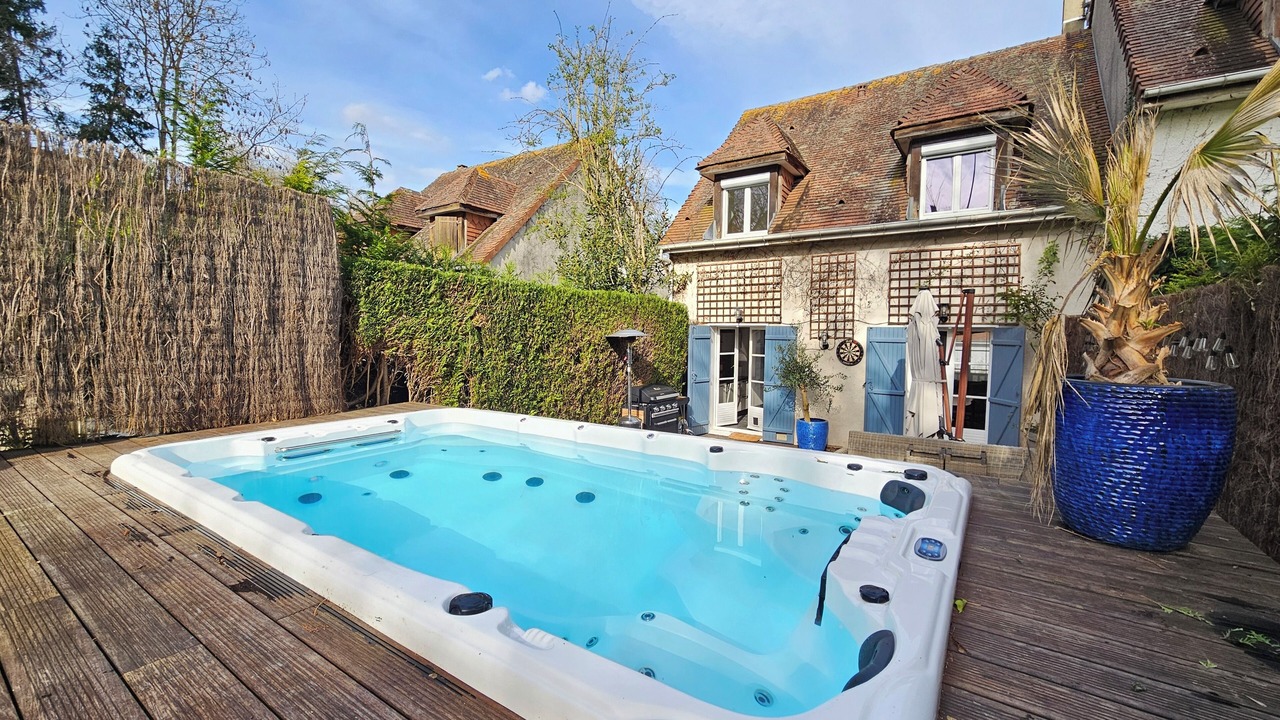 Photo of Outdoor in Saint-Arnoult