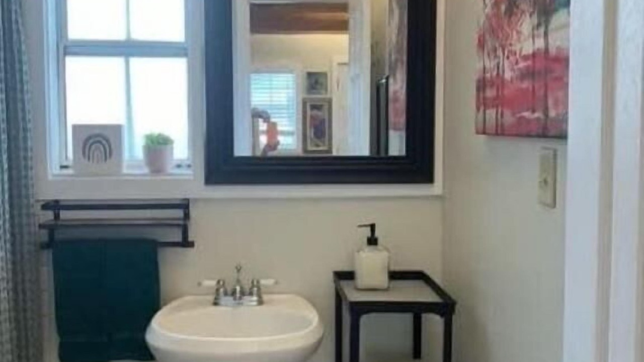 Photo of Bathroom in Freetown - Port Rico