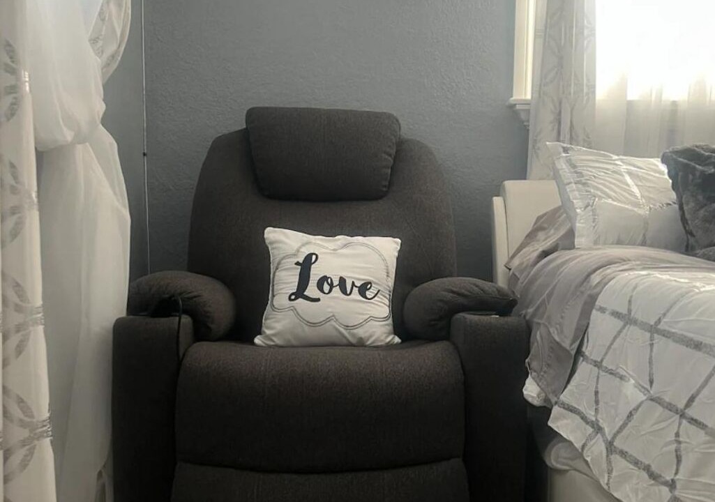 Photo of Bedroom in Olympia Heights