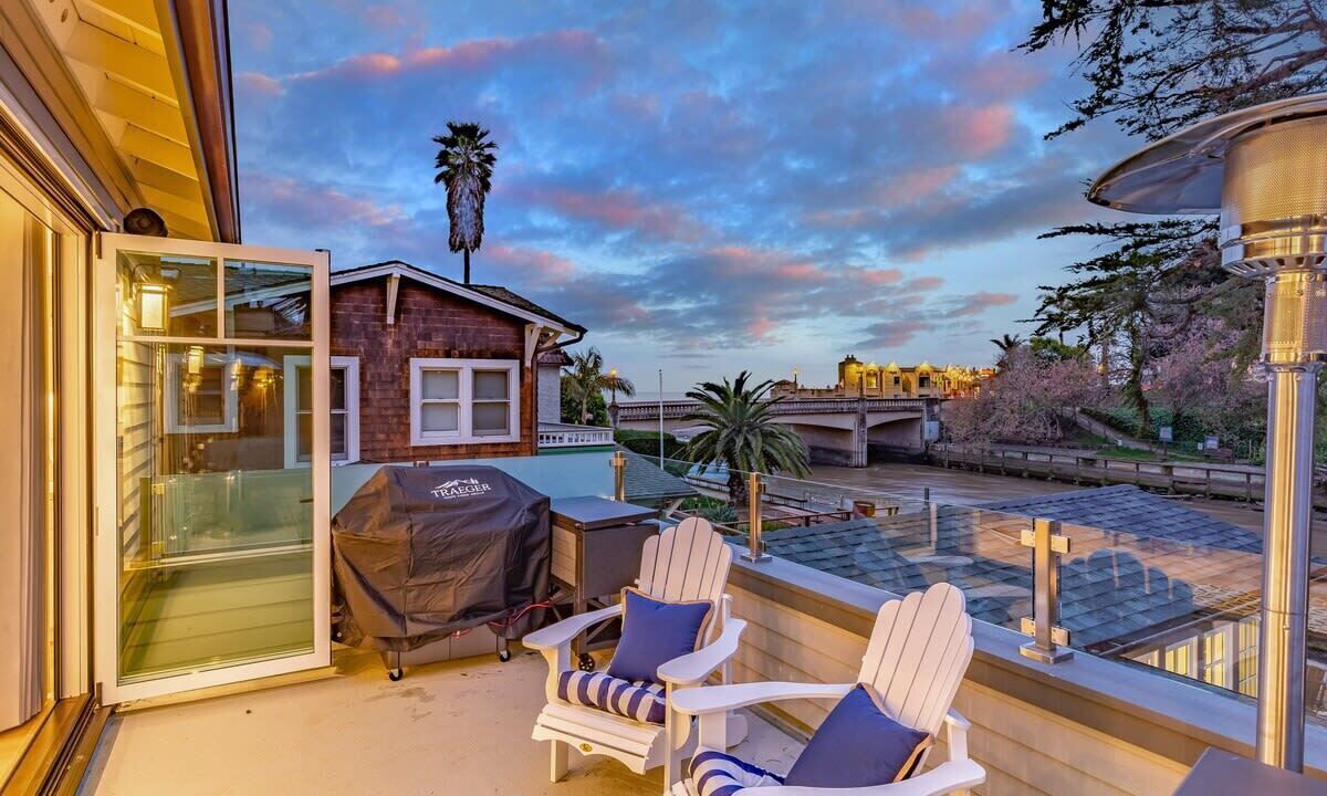 Photo of Others in Capitola