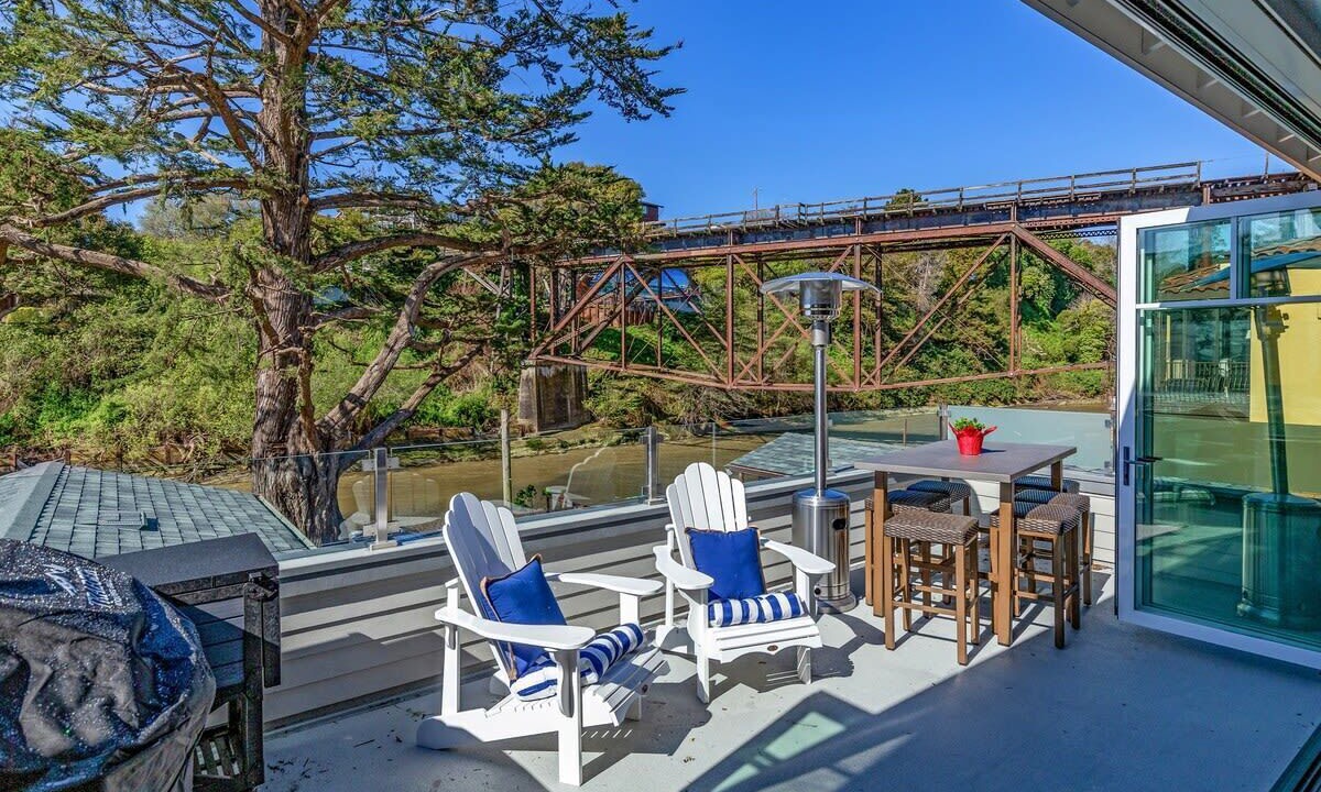 Photo of Others in Capitola