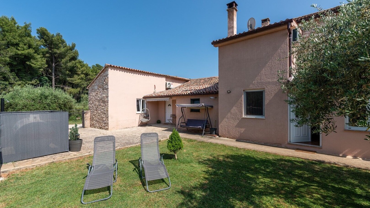 Photo of Outdoor in Strpacici