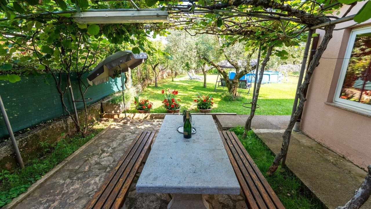 Photo of Outdoor in Strpacici