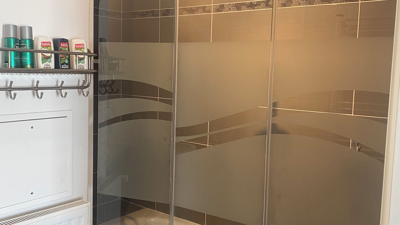 Photo of Bathroom in Le Blanc-Mesnil