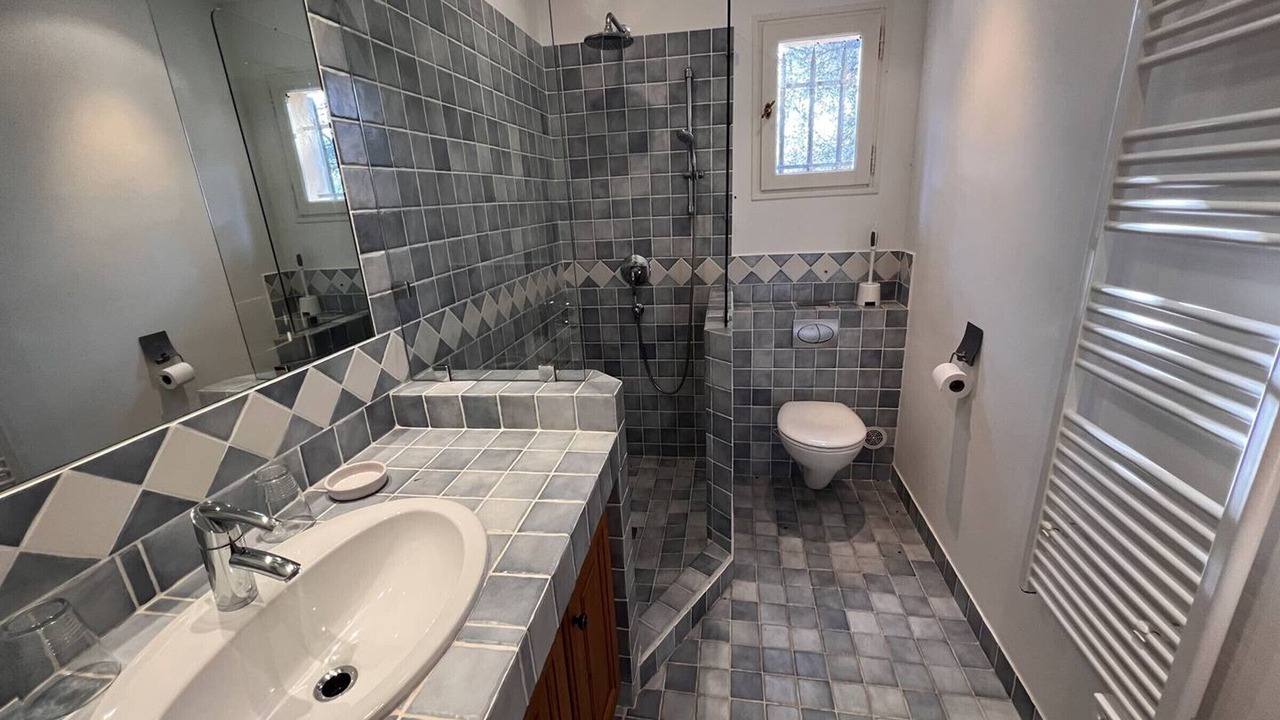 Photo of Bathroom in Gassin